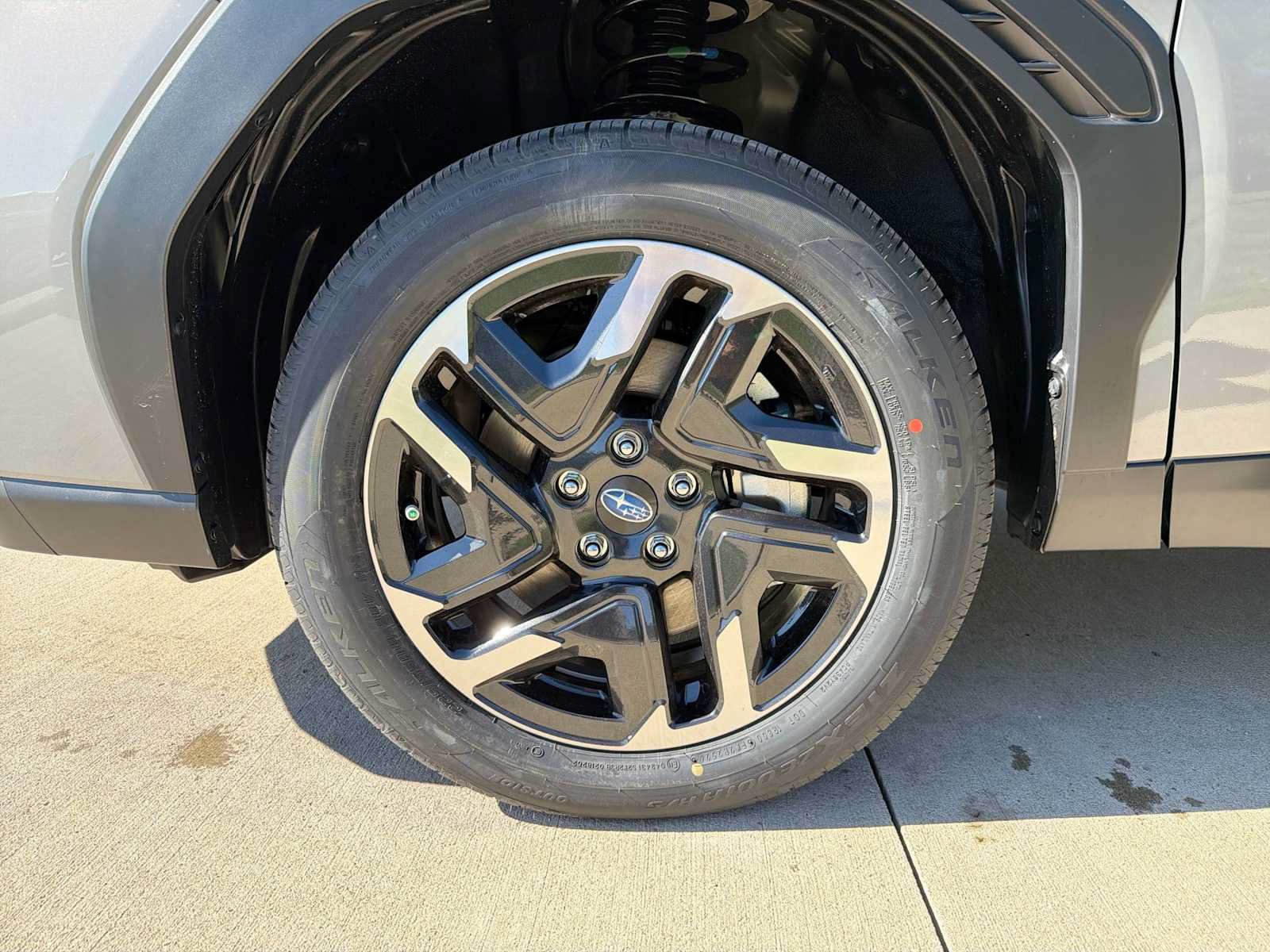 New 2026 Subaru Forester Touring AWD/4WD image 10