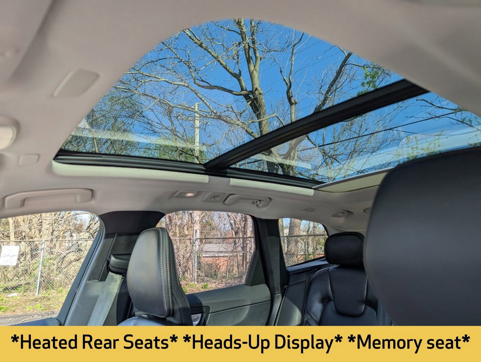 Used 2024 Volvo XC60 T8 Ultimate w/ Protection Package Premier image 5