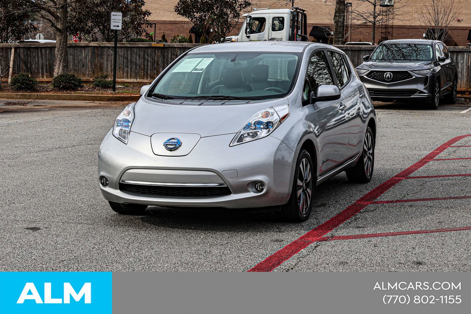Used 2015 Nissan Leaf SL w/ Premium Package image 4