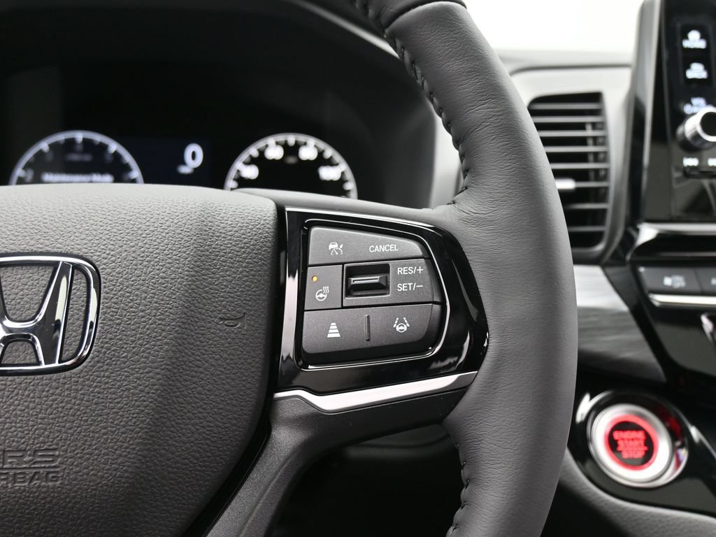 Used 2026 Honda Odyssey Elite image 35