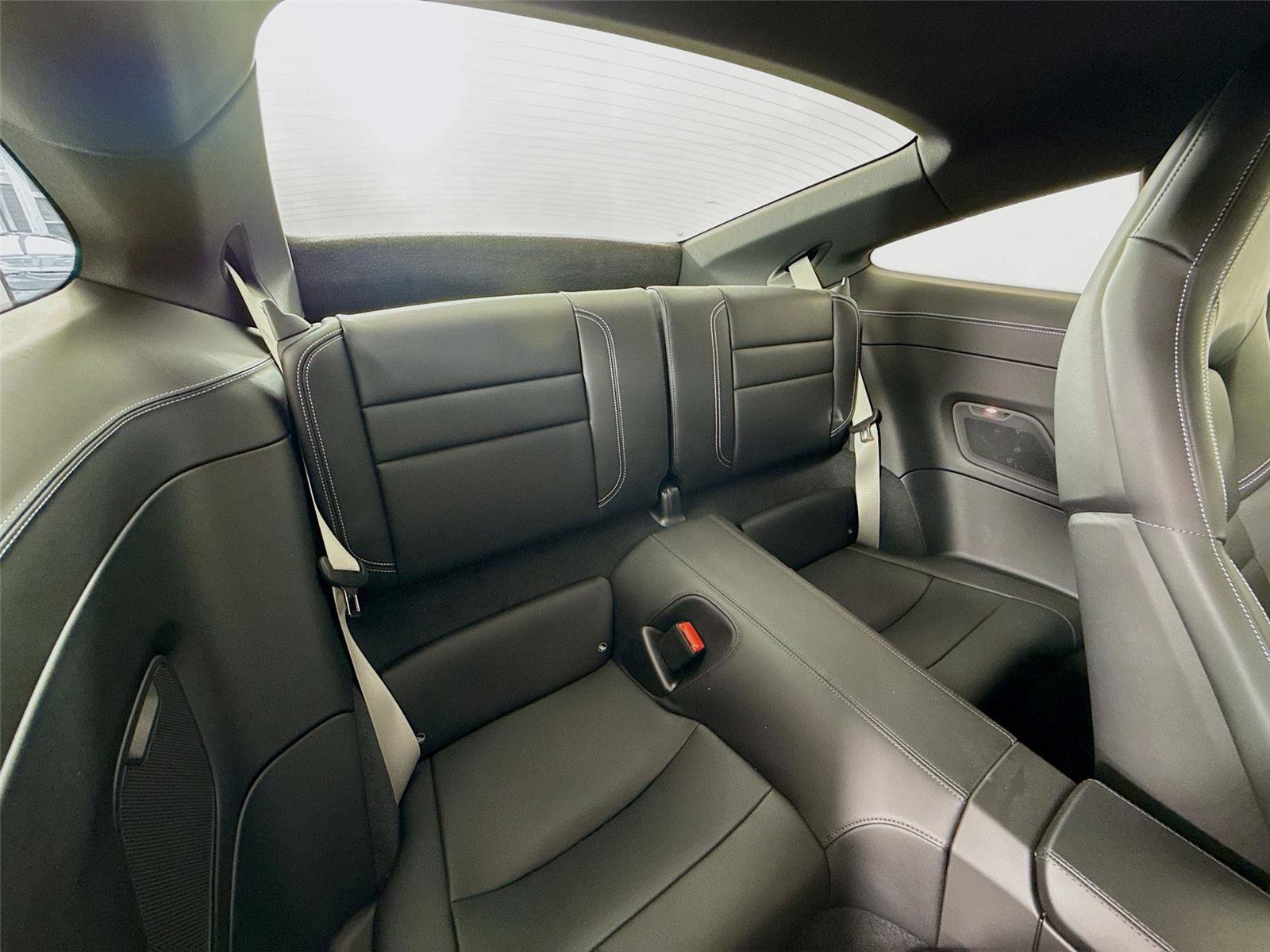 Used 2025 Porsche 911 Carrera image 24