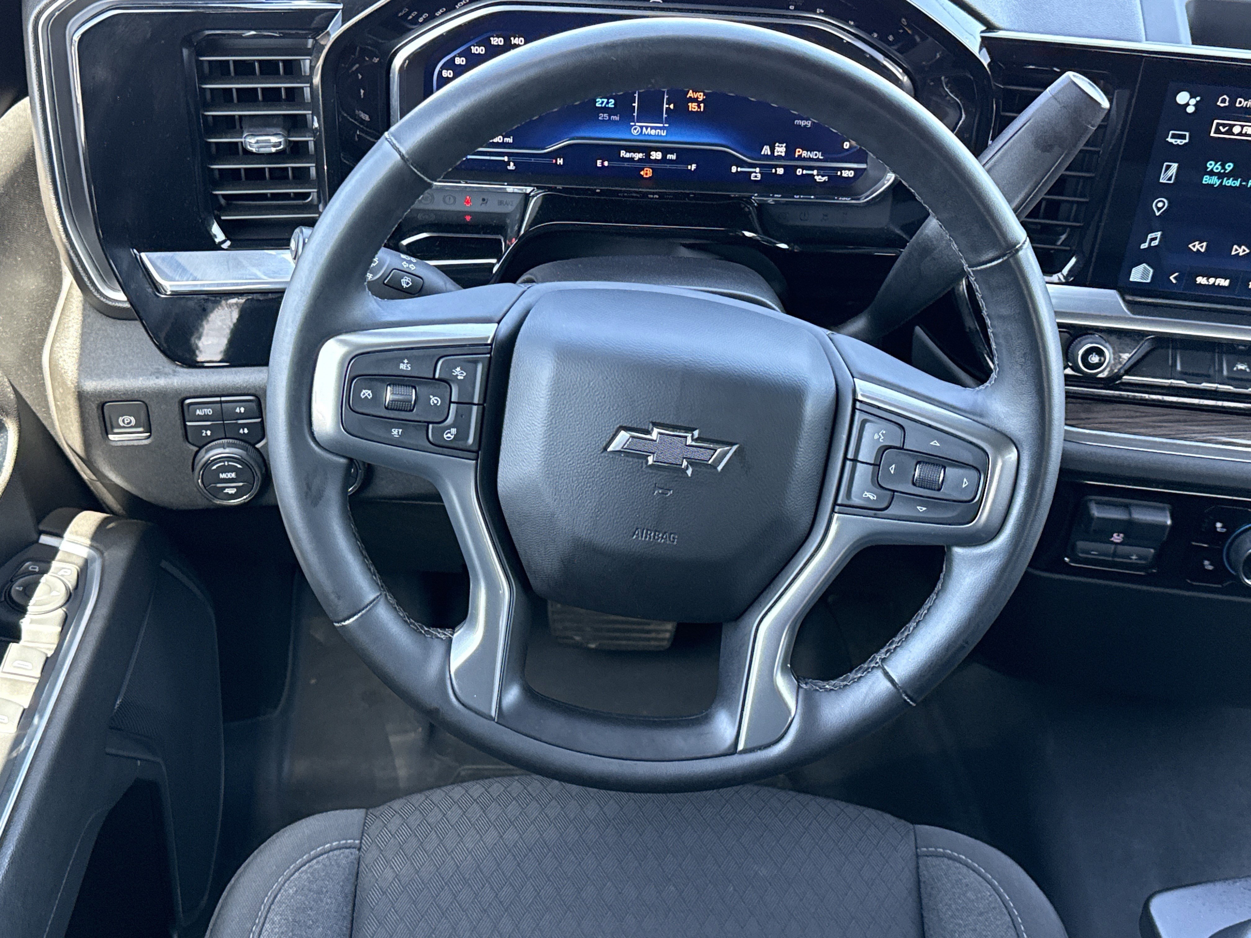 Used 2023 Chevrolet Silverado 1500 RST AWD/4WD image 27