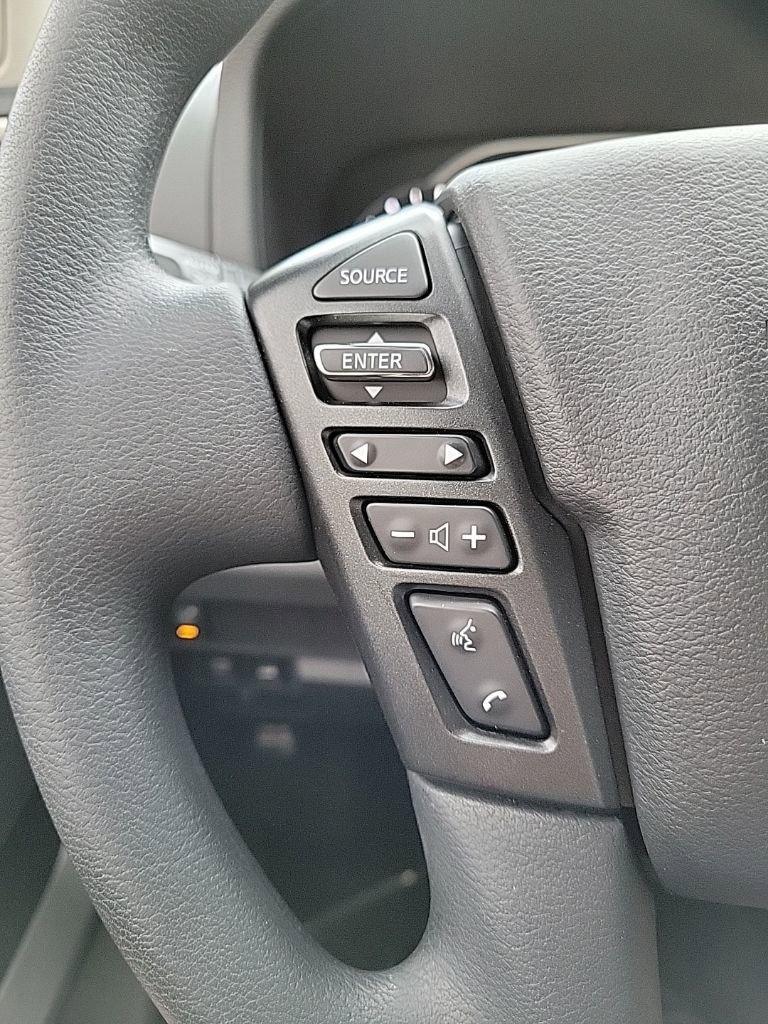 Certified 2022 Nissan Frontier SV w/ Technology Package image 27