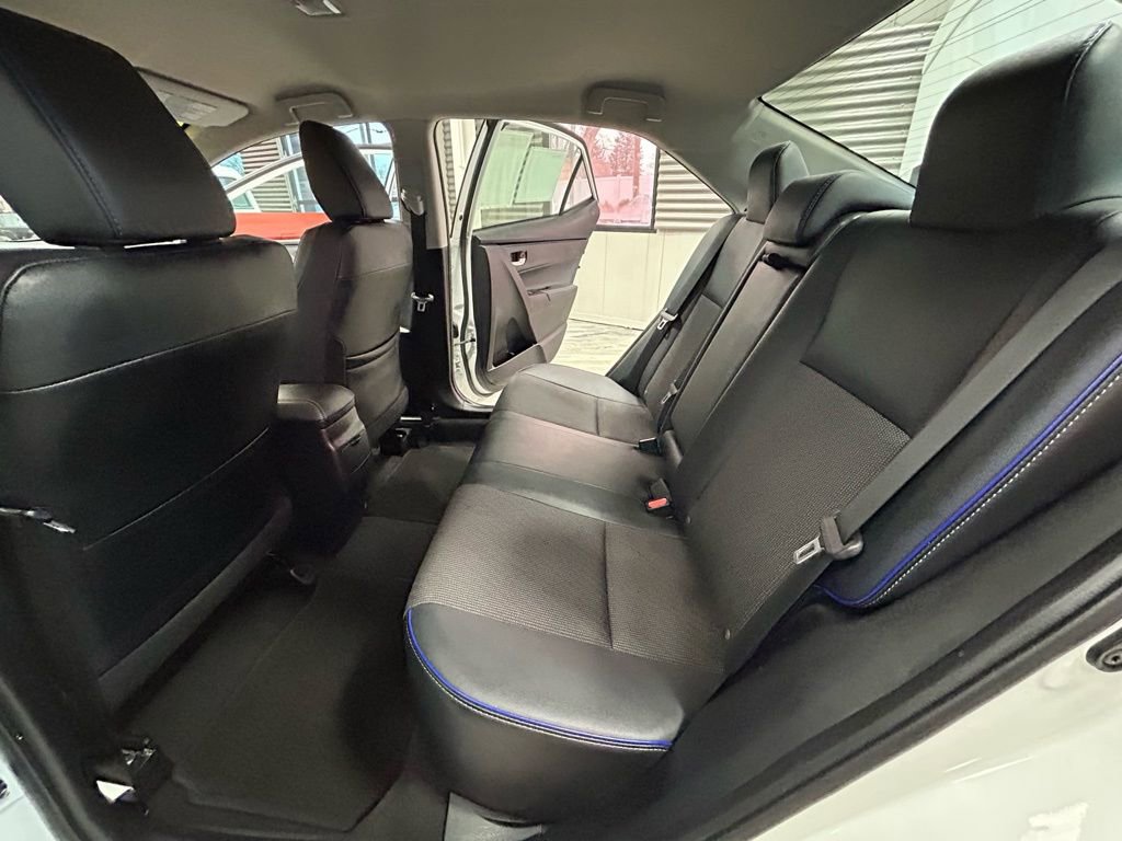 Used 2017 Toyota Corolla SE w/ Carpet Mat Package (TMS) image 47