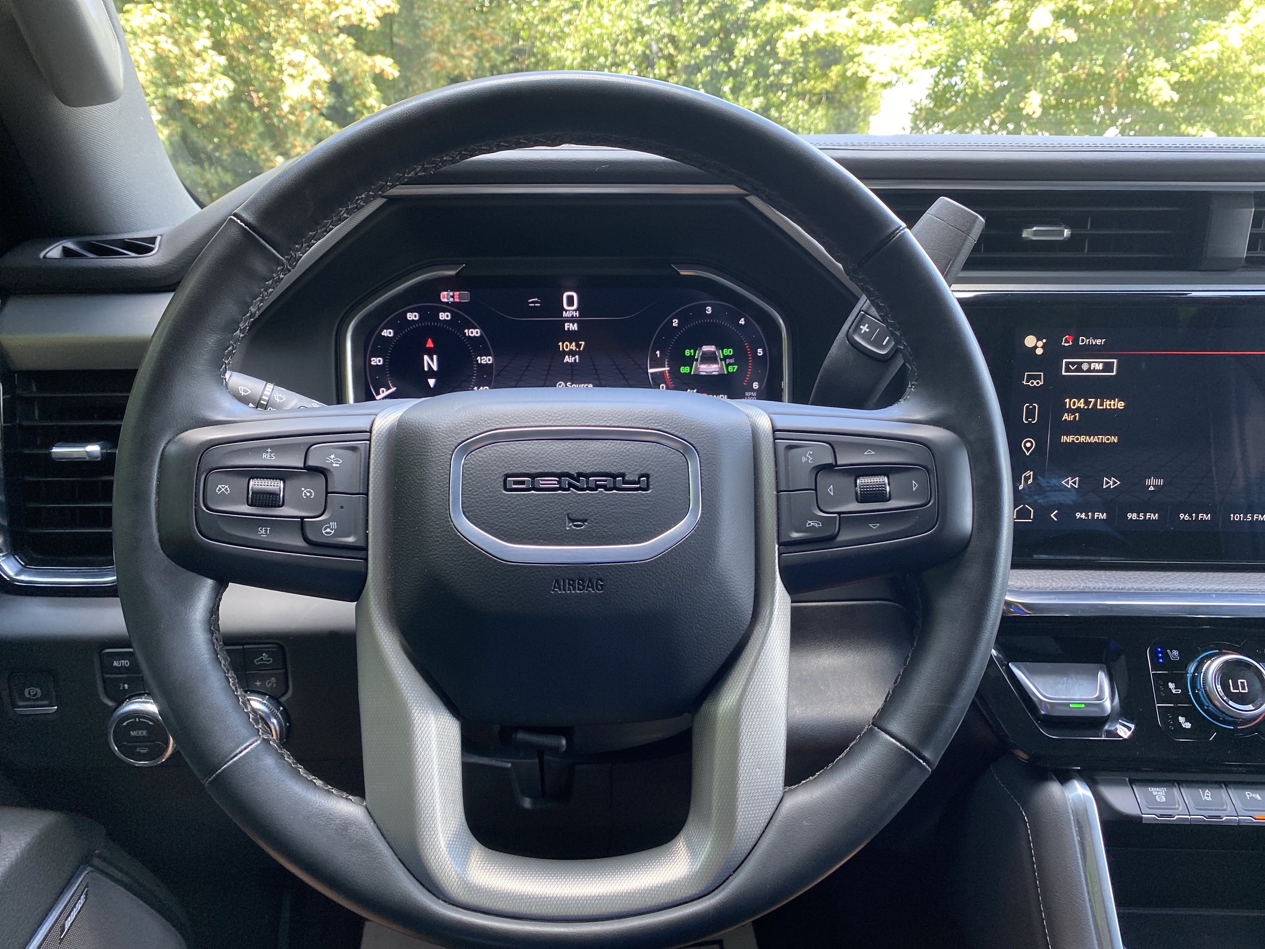 Used 2024 GMC Sierra 2500 Denali w/ Denali Reserve Package AWD/4WD image 21