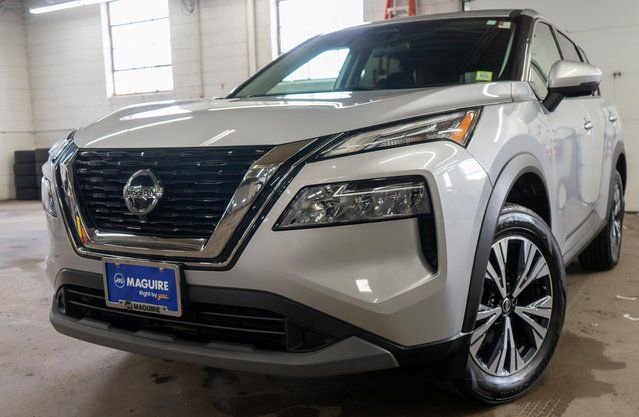 Used 2021 Nissan Rogue SV