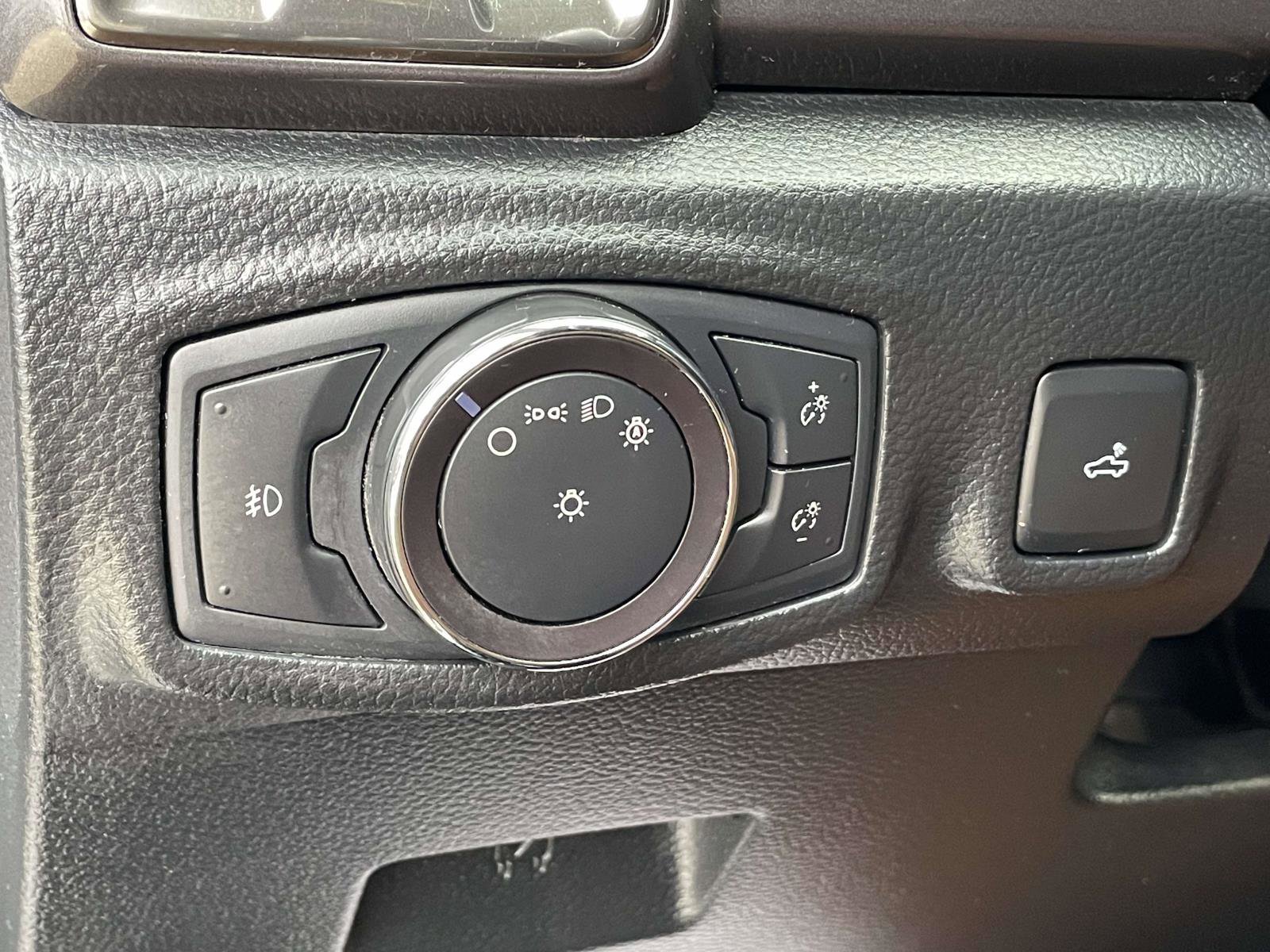 Used 2019 Ford Ranger Lariat w/ Equipment Group 501A Mid image 25