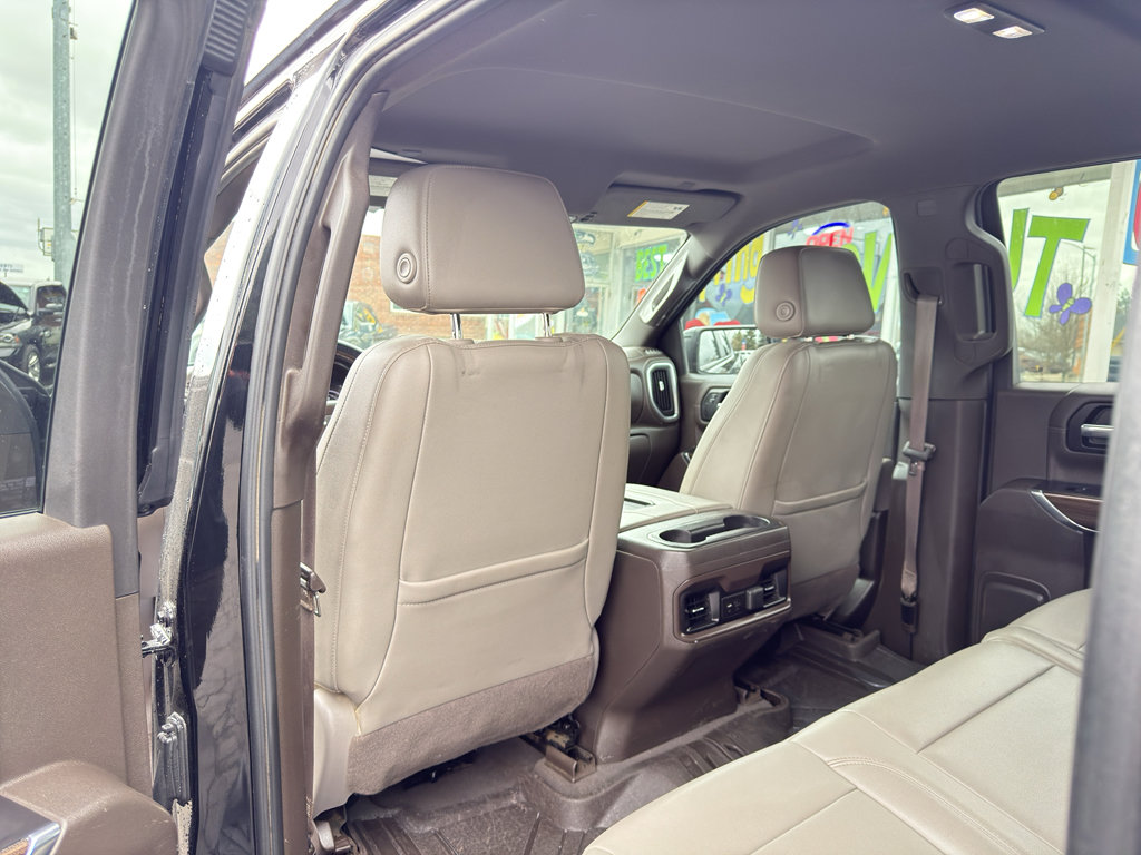 Used 2019 Chevrolet Silverado 1500 LT Trail Boss AWD/4WD image 15