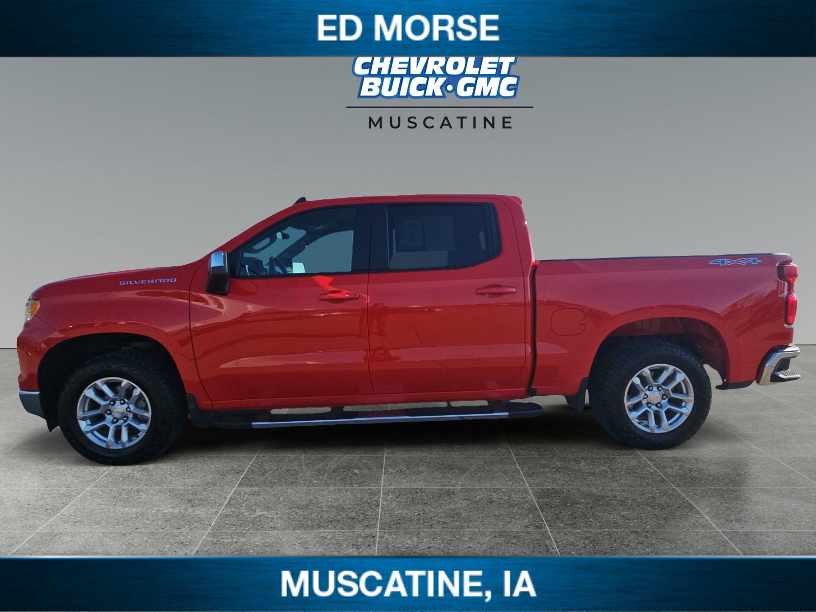 Used 2024 Chevrolet Silverado 1500 LT w/ Leather Package image 2