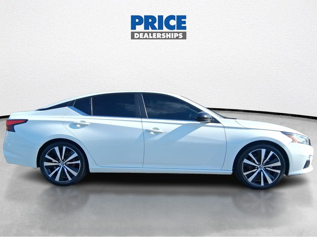 Used 2019 Nissan Altima 2.5 SR FWD image 4