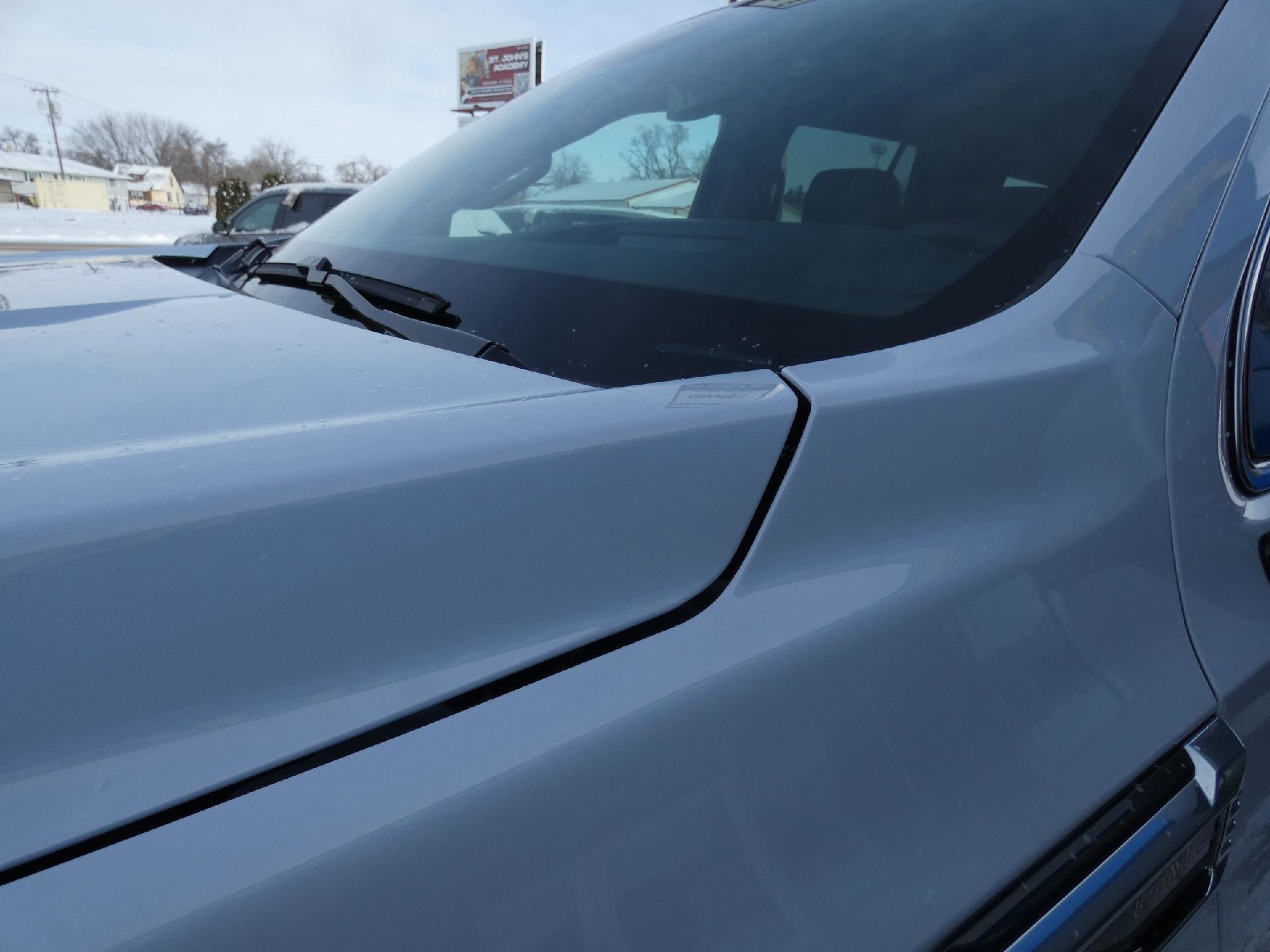 New 2026 GMC Yukon Denali w/ LPO, Floor Liner Package image 7