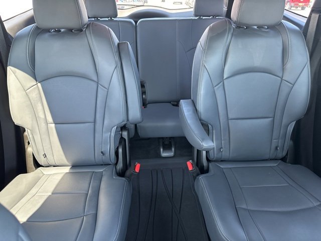 Used 2023 Buick Enclave Essence w/ Experience Buick Package image 18