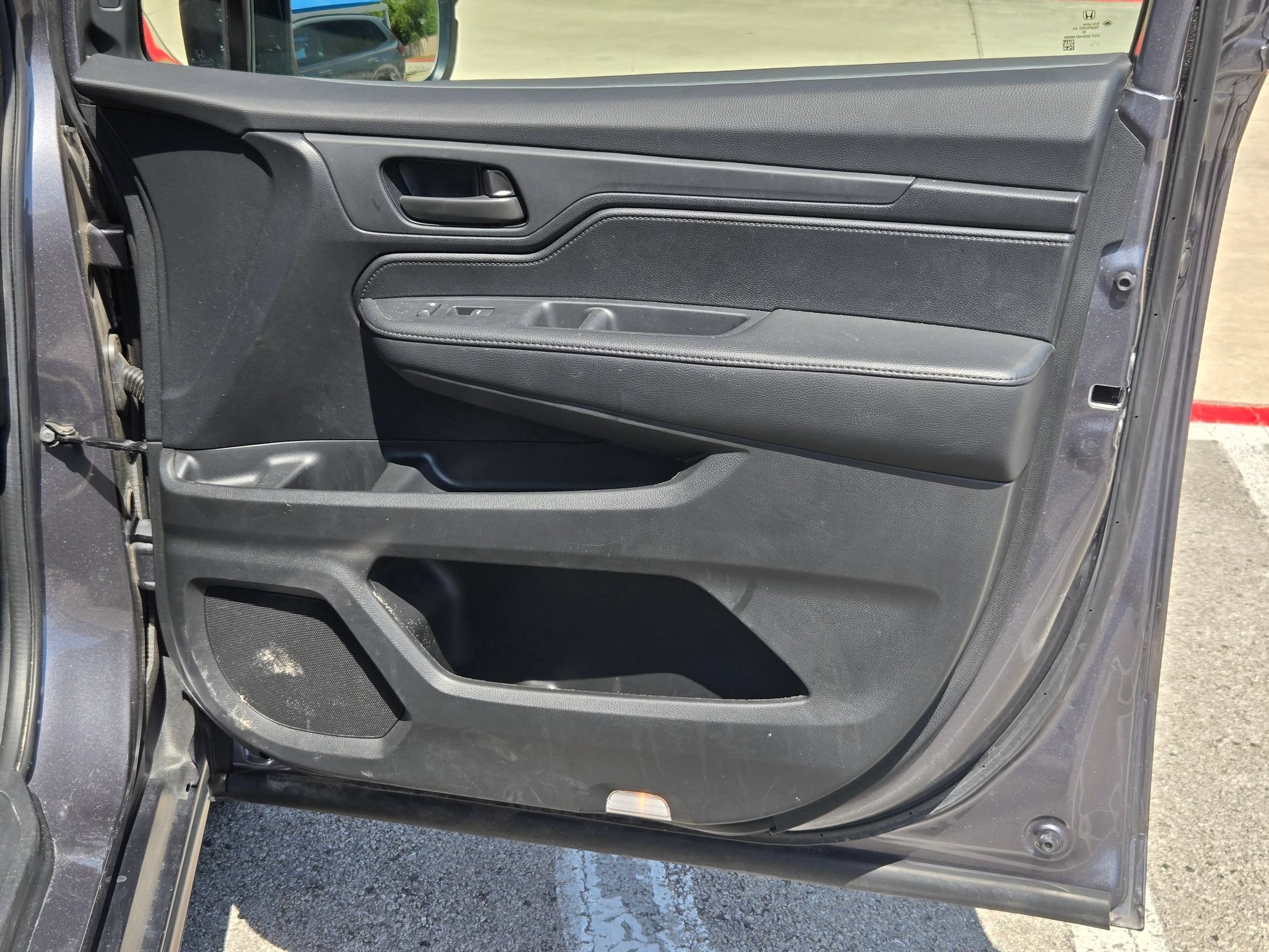 Certified 2025 Honda Odyssey EX-L image 24
