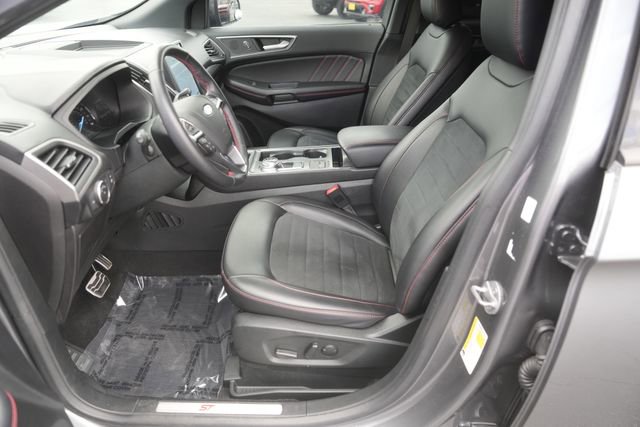Used 2022 Ford Edge ST-Line image 9