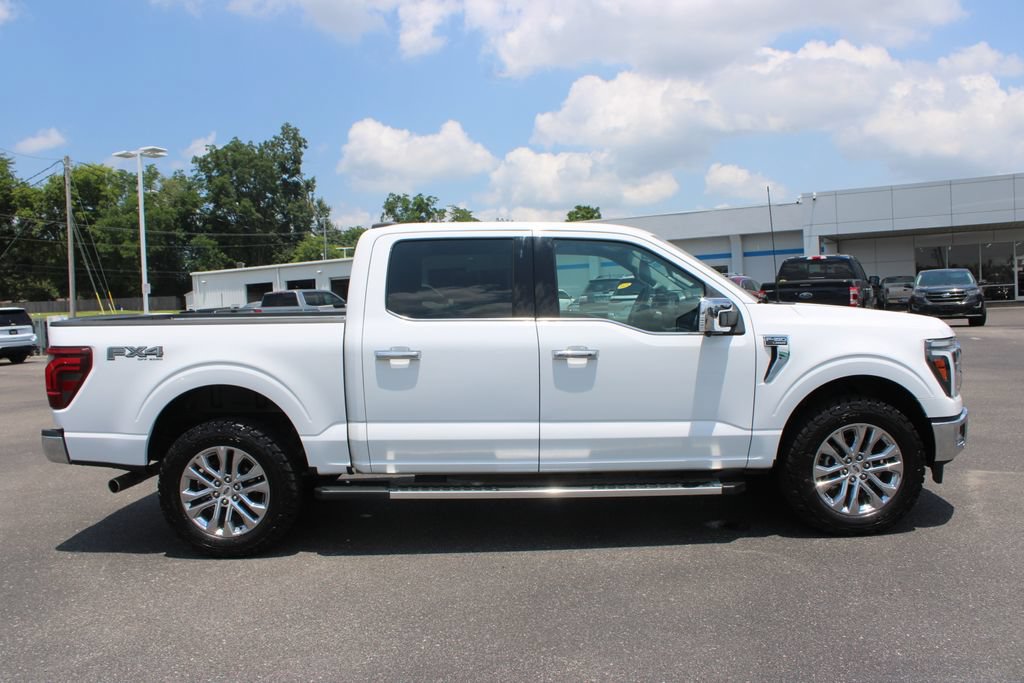 Used 2024 Ford F150 Lariat w/ Equipment Group 502A High AWD/4WD image 11
