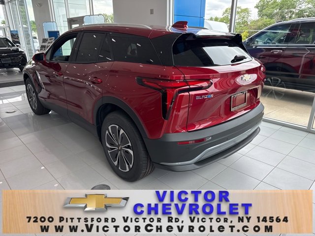 New 2025 Chevrolet Blazer EV LT image 3