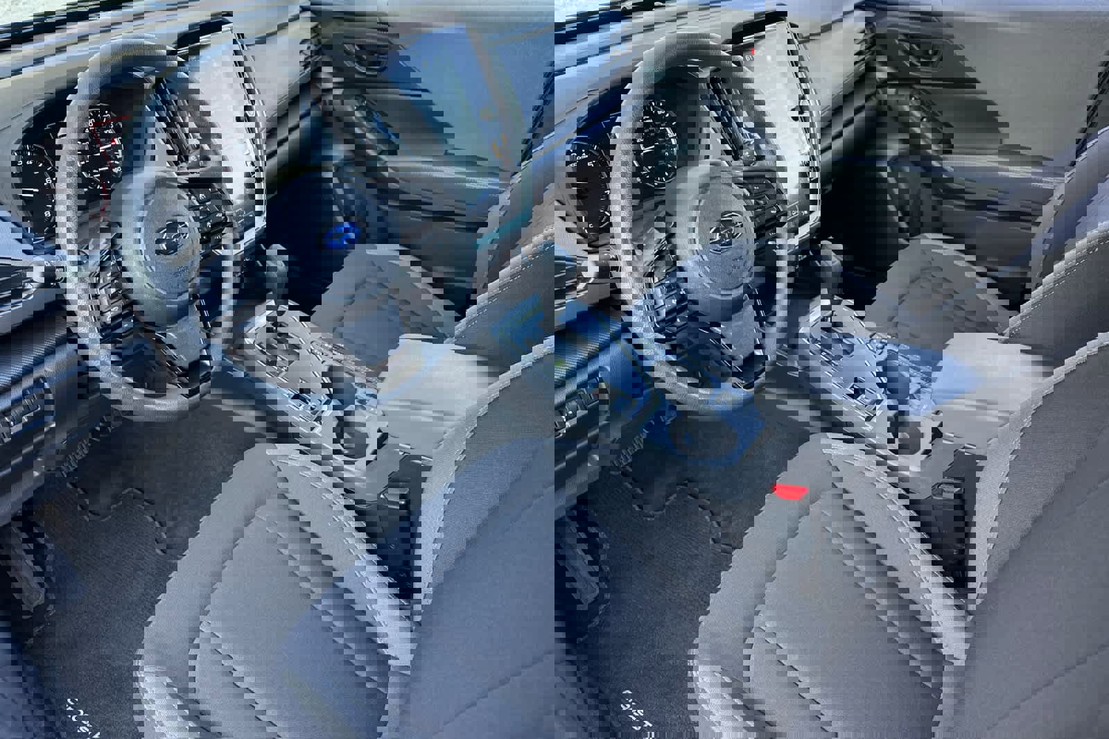 Used 2025 Subaru Crosstrek 2.0i Premium image 9