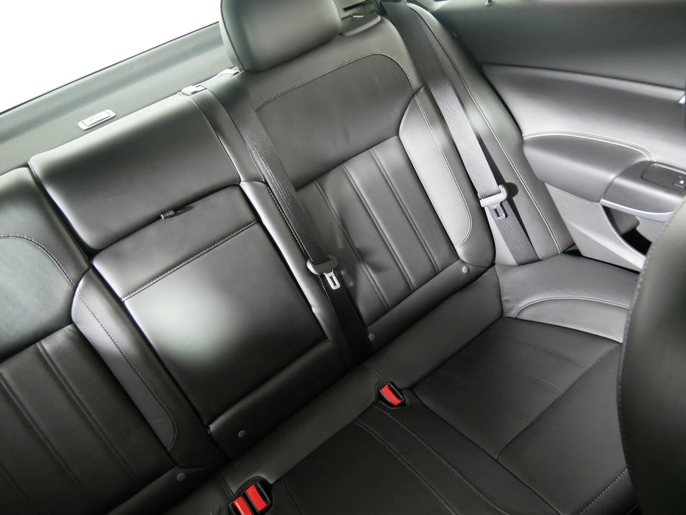 Used 2016 Buick Regal Sport Touring image 14