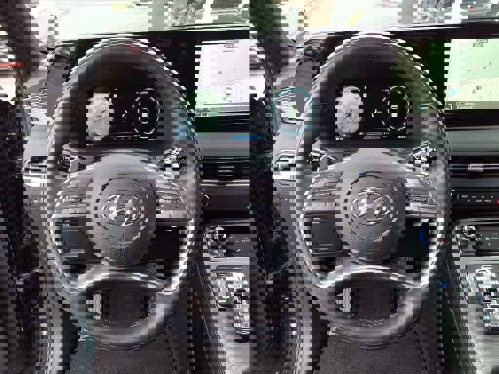 Used 2025 Hyundai Palisade Calligraphy image 22