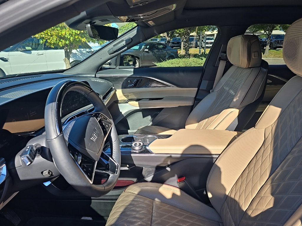 Used 2024 Cadillac Lyriq Sport w/ Nappa Leather Package AWD/4WD image 9