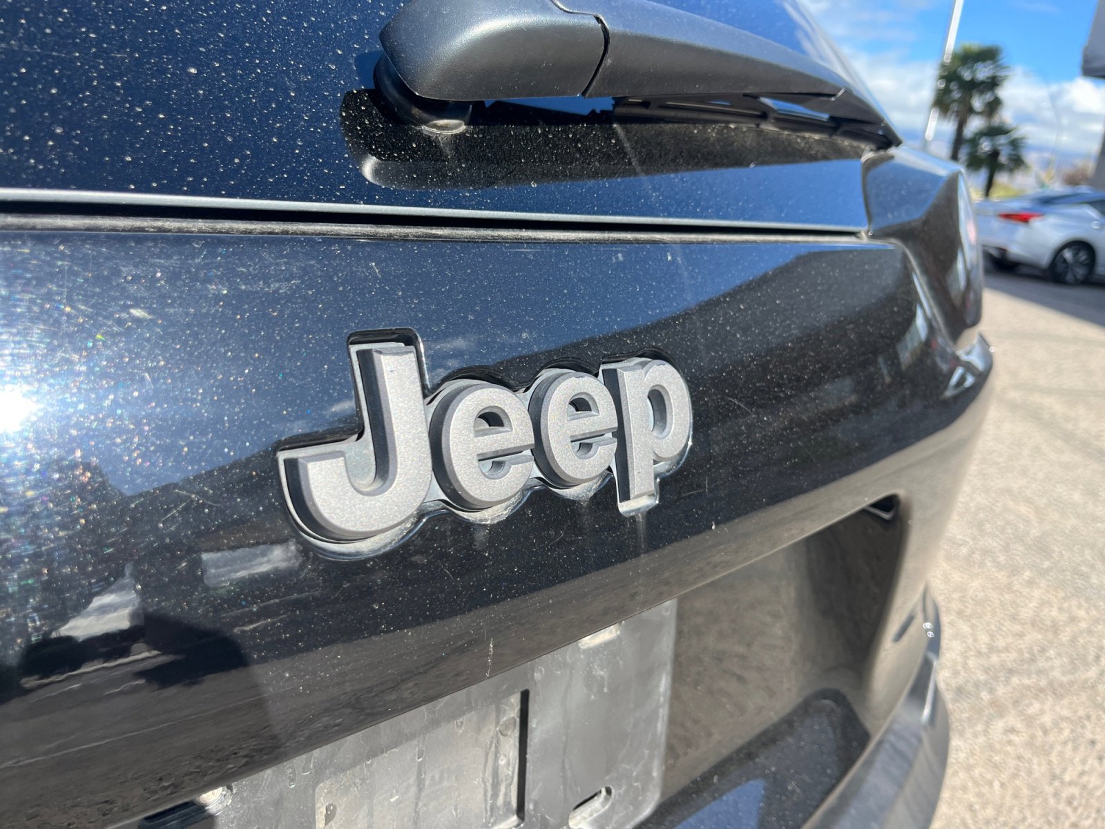 Used 2021 Jeep Cherokee Trailhawk image 23
