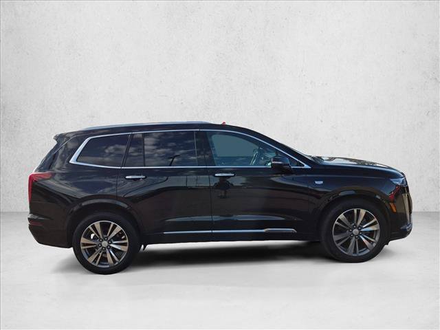 Used 2021 Cadillac XT6 Premium Luxury w/ Platinum Package AWD/4WD image 4