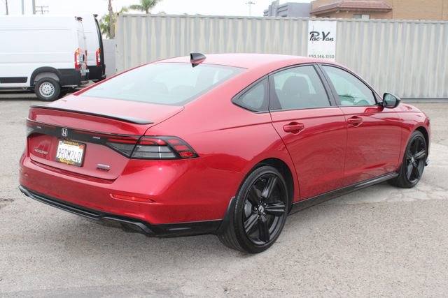 Used 2024 Honda Accord Sport image 4