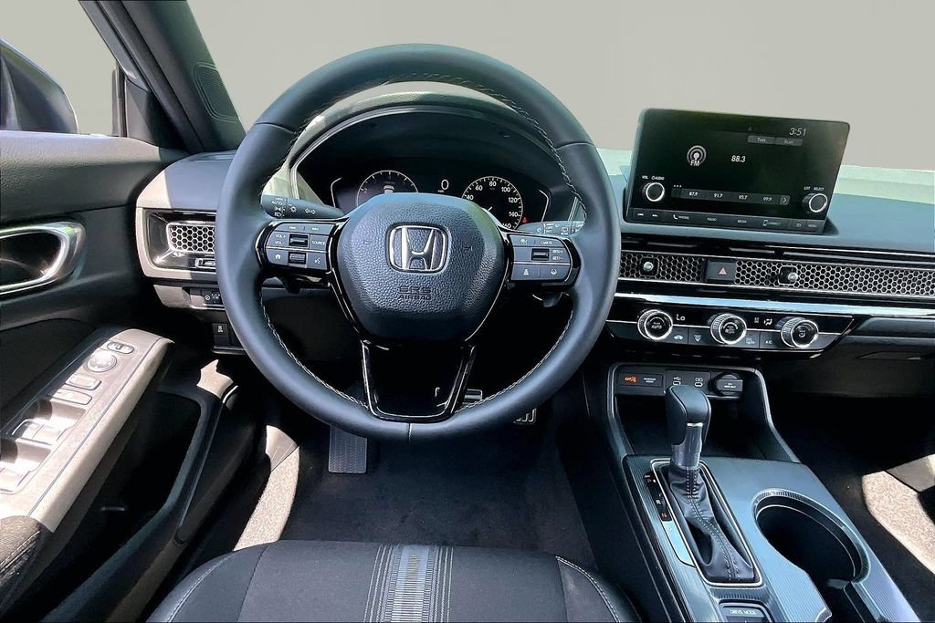 Used 2026 Honda Civic Sport image 9