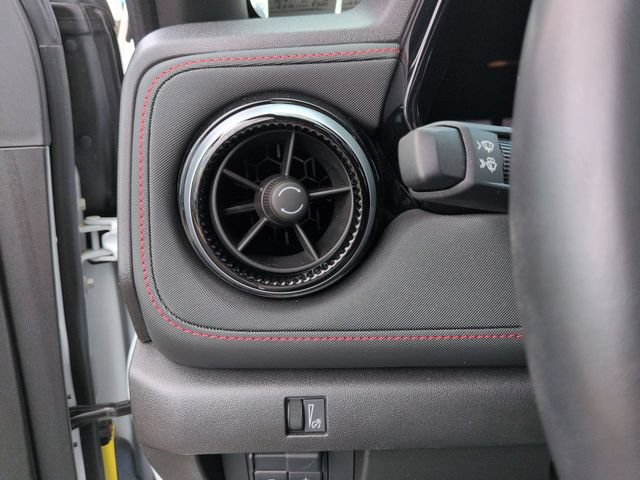 Used 2023 Chevrolet Colorado Z71 w/ Z71 Convenience Package 2 AWD/4WD image 20