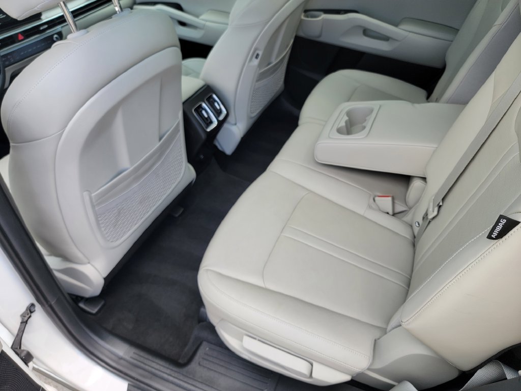 Used 2026 Kia Sorento S w/ S Panoramic Sunroof Package FWD image 14