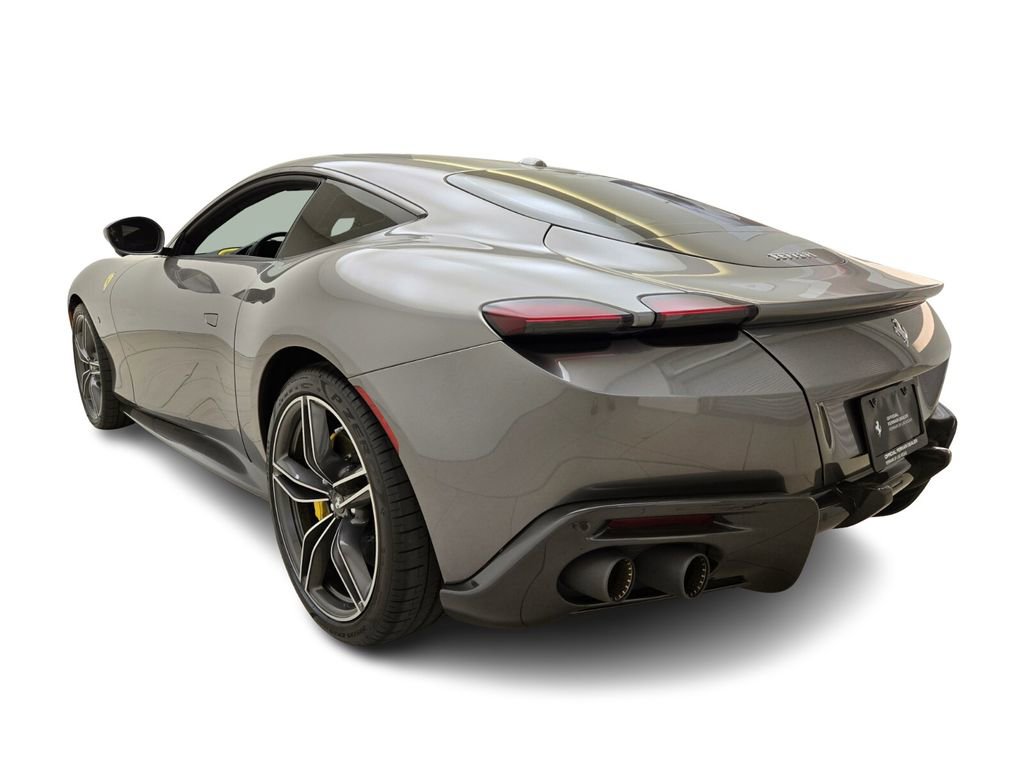 Used 2022 Ferrari Roma RWD image 11