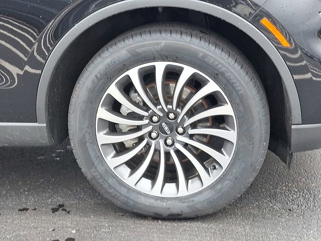 Used 2023 Lincoln Aviator Reserve w/ Elements Package Plus image 11