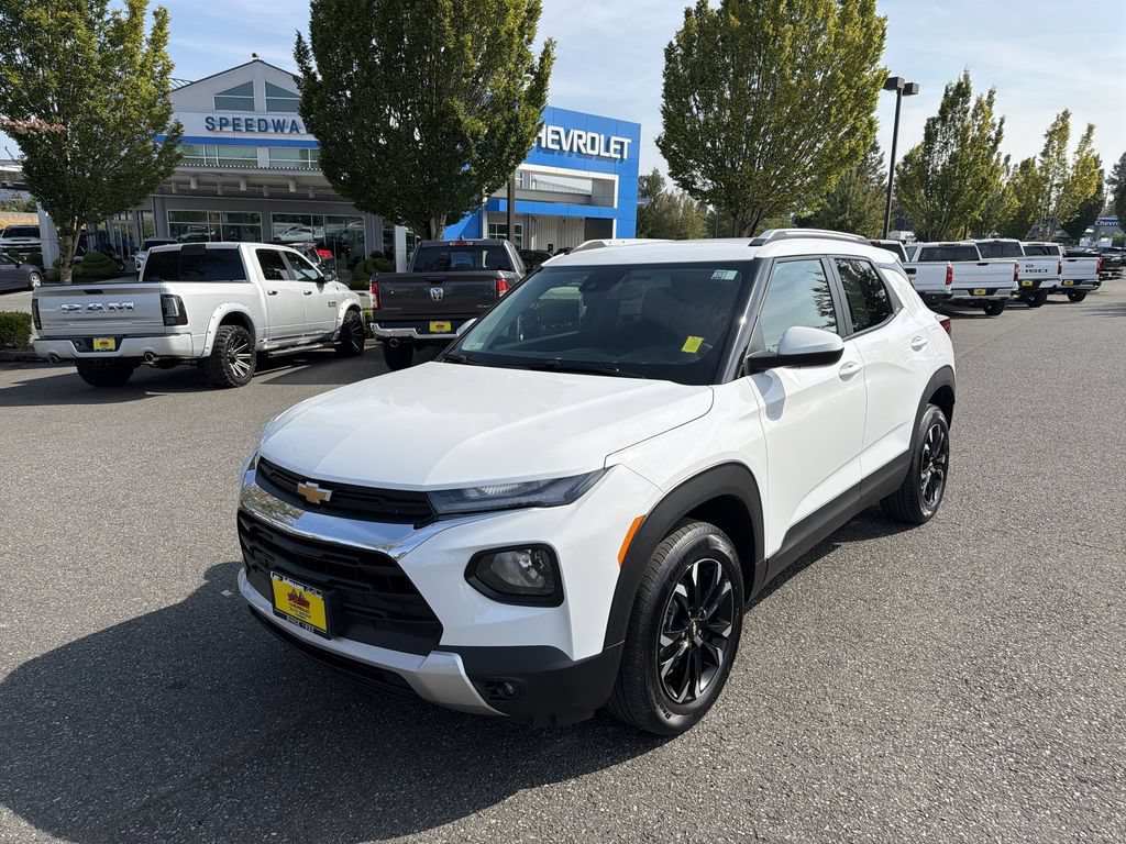 Certified 2023 Chevrolet TrailBlazer LT w/ Convenience Package AWD/4WD image 5