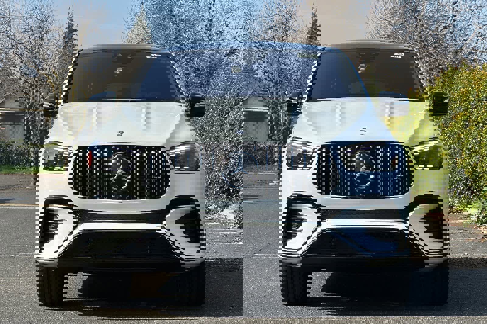 New 2026 Mercedes-Benz GLE 53 AMG 4MATIC Coupe image 8