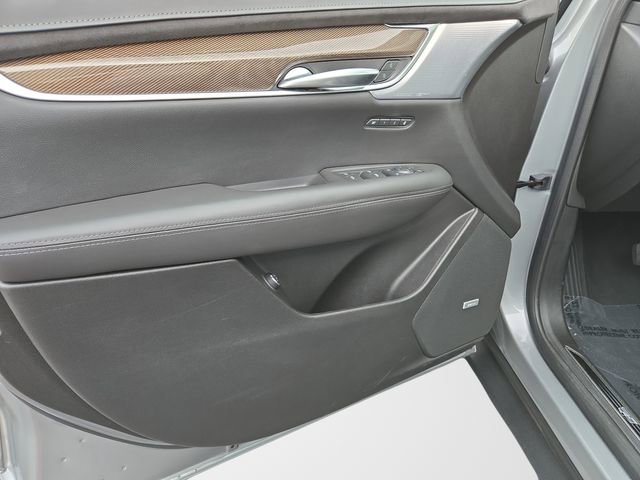 Certified 2024 Cadillac XT5 Premium Luxury w/ Platinum Package AWD/4WD image 15