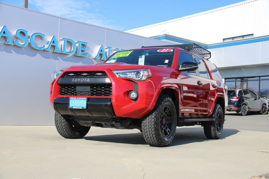 Used 2021 Toyota 4Runner Venture w/ Moonroof Package image 2