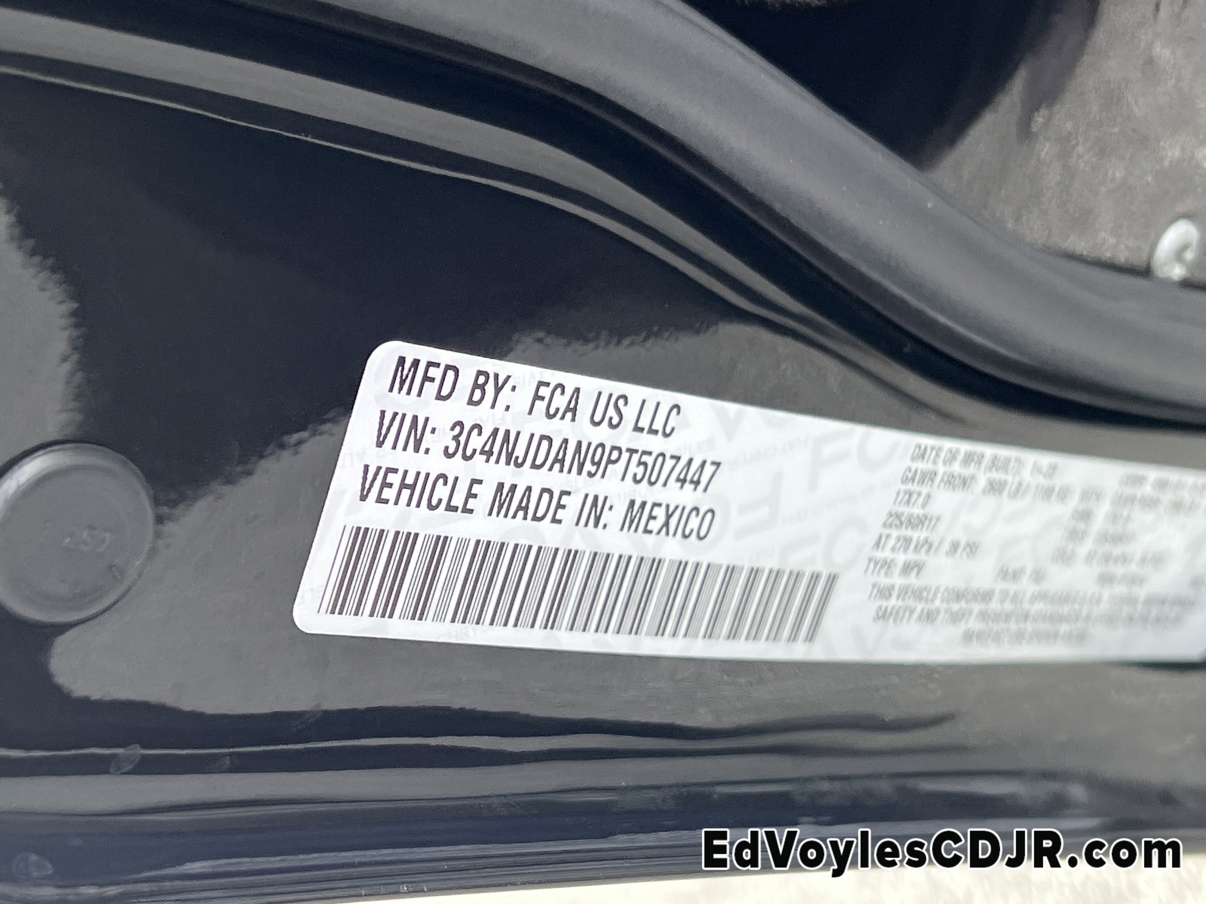 Used 2023 Jeep Compass Sport image 40