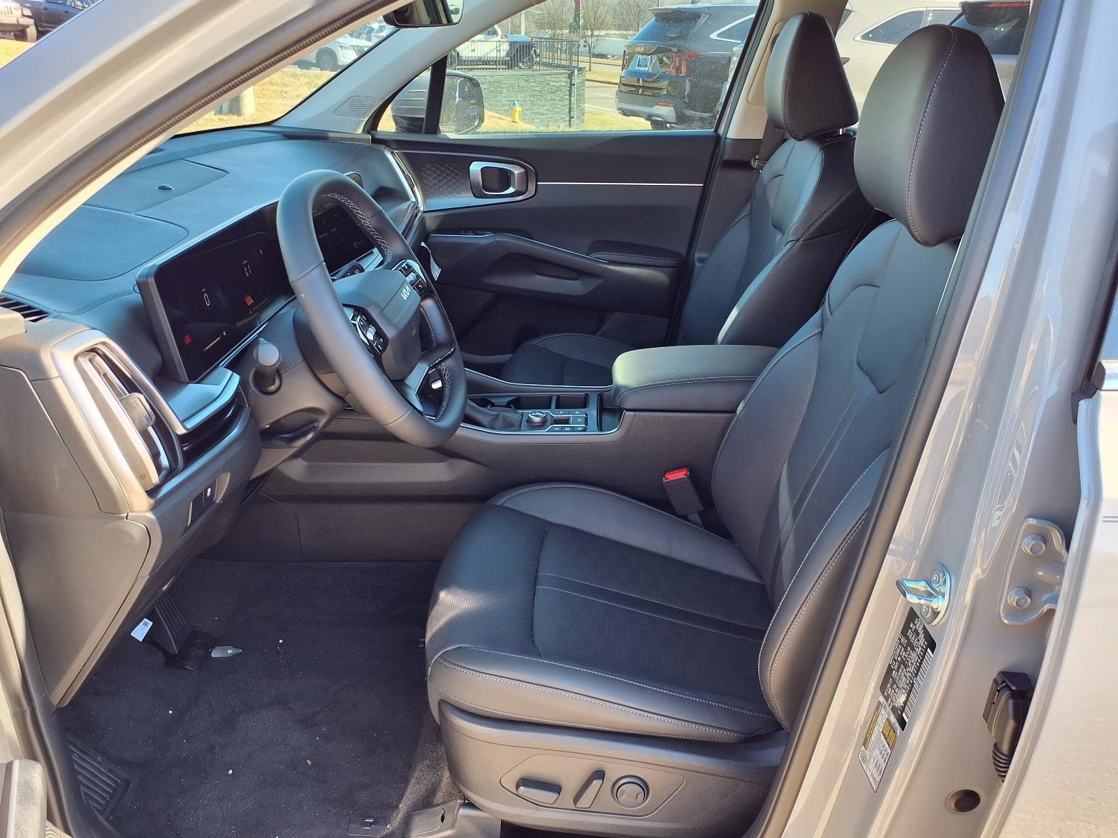 New 2026 Kia Sorento S FWD image 5