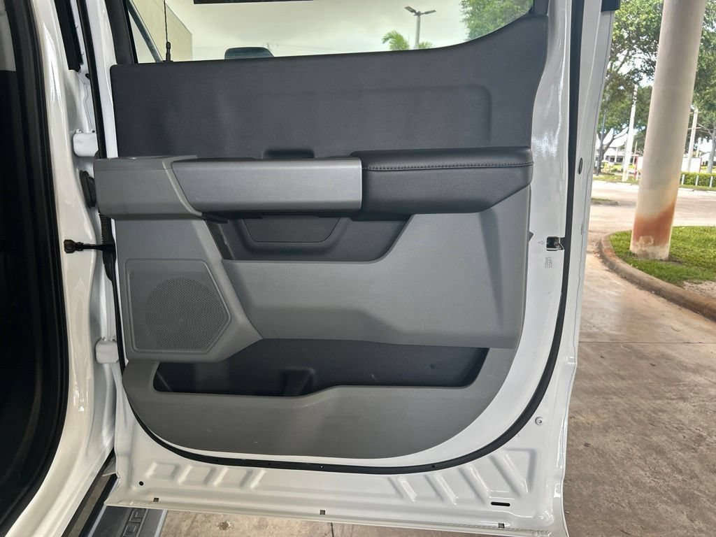 Used 2024 Ford F350 XLT AWD/4WD image 34
