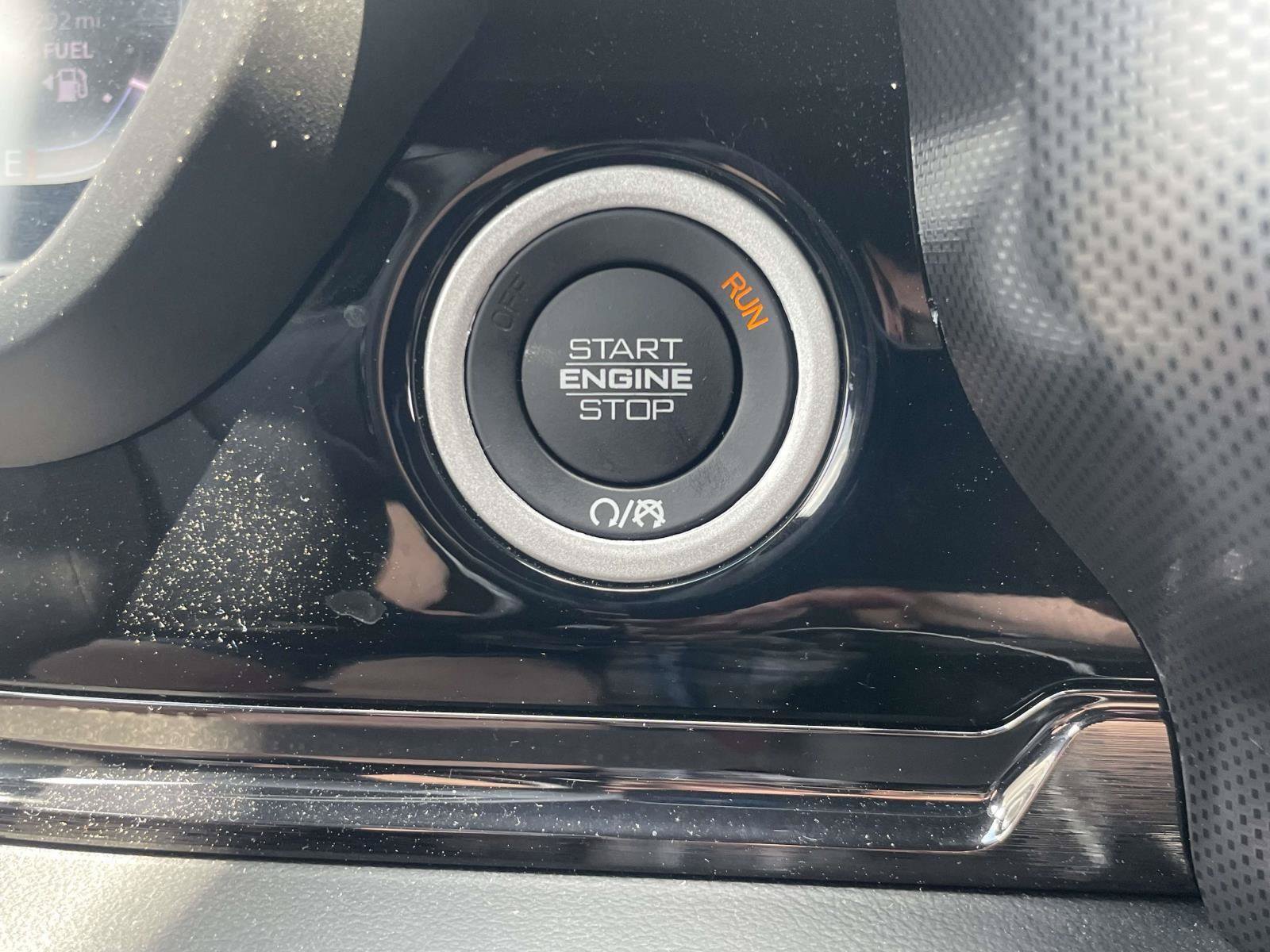 Certified 2025 RAM 1500 Limited AWD/4WD image 27