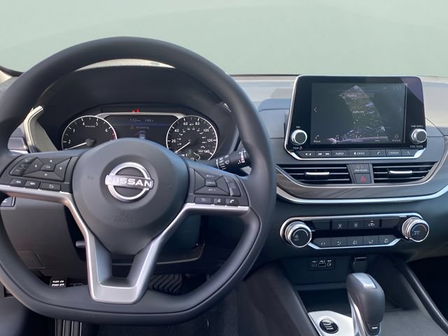New 2026 Nissan Altima 2.5 SV FWD image 16