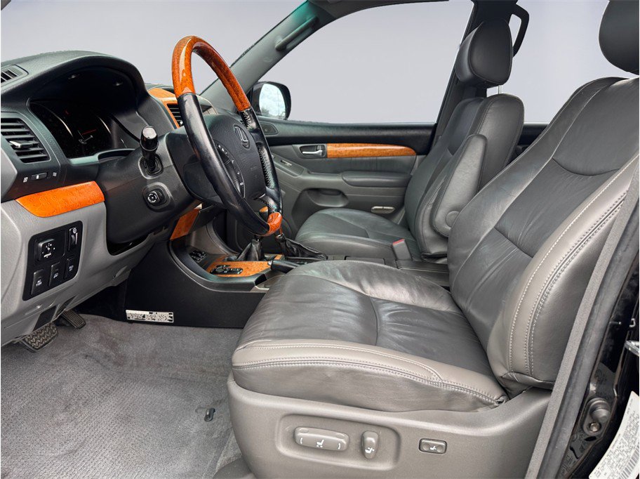 Used 2004 Lexus GX 470 AWD/4WD image 11