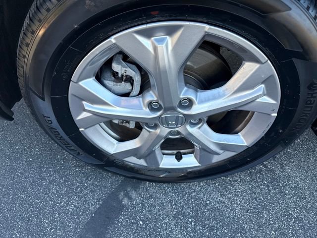 Certified 2024 Honda HR-V LX image 38