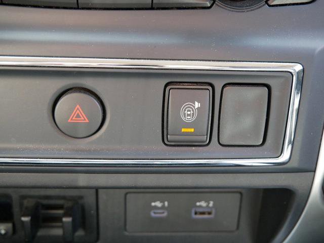 Certified 2021 Nissan Titan SV w/ SV Convenience Package image 19