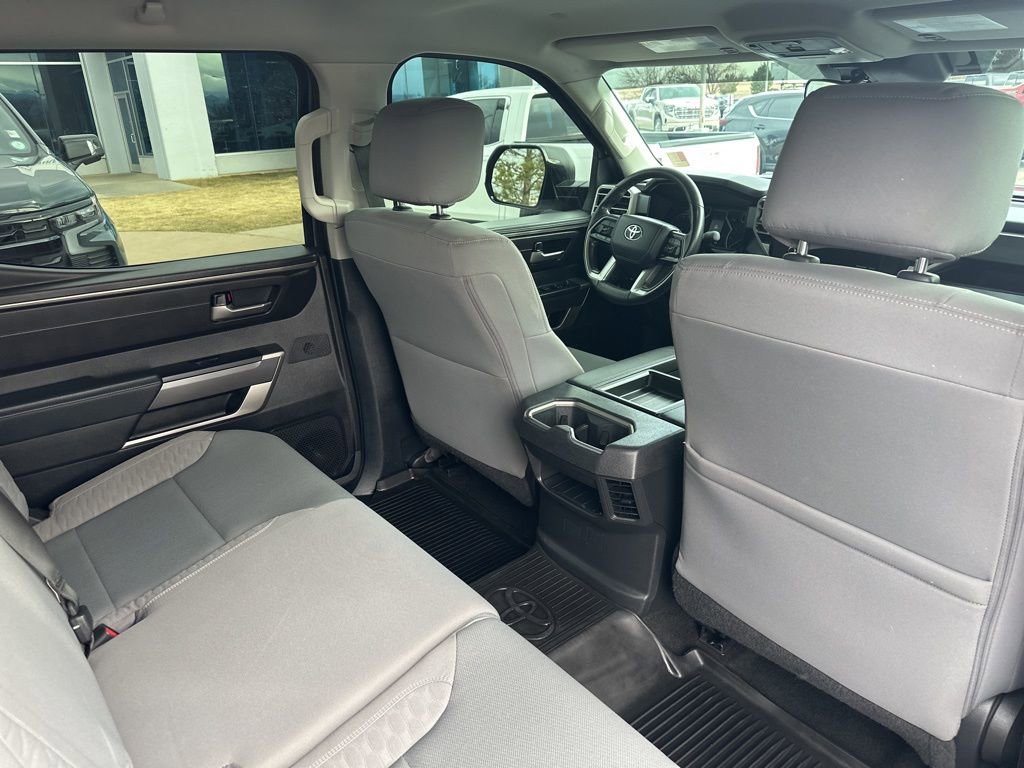 Used 2022 Toyota Tundra SR5 w/ SR5 Convenience Package image 23