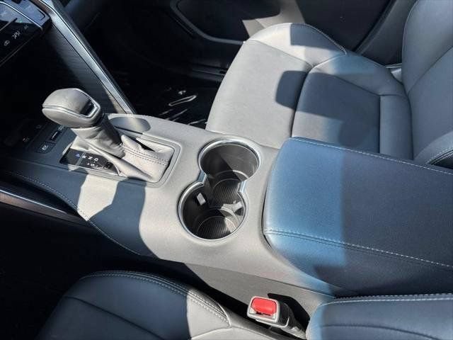 Certified 2024 Toyota Venza XLE AWD/4WD image 86