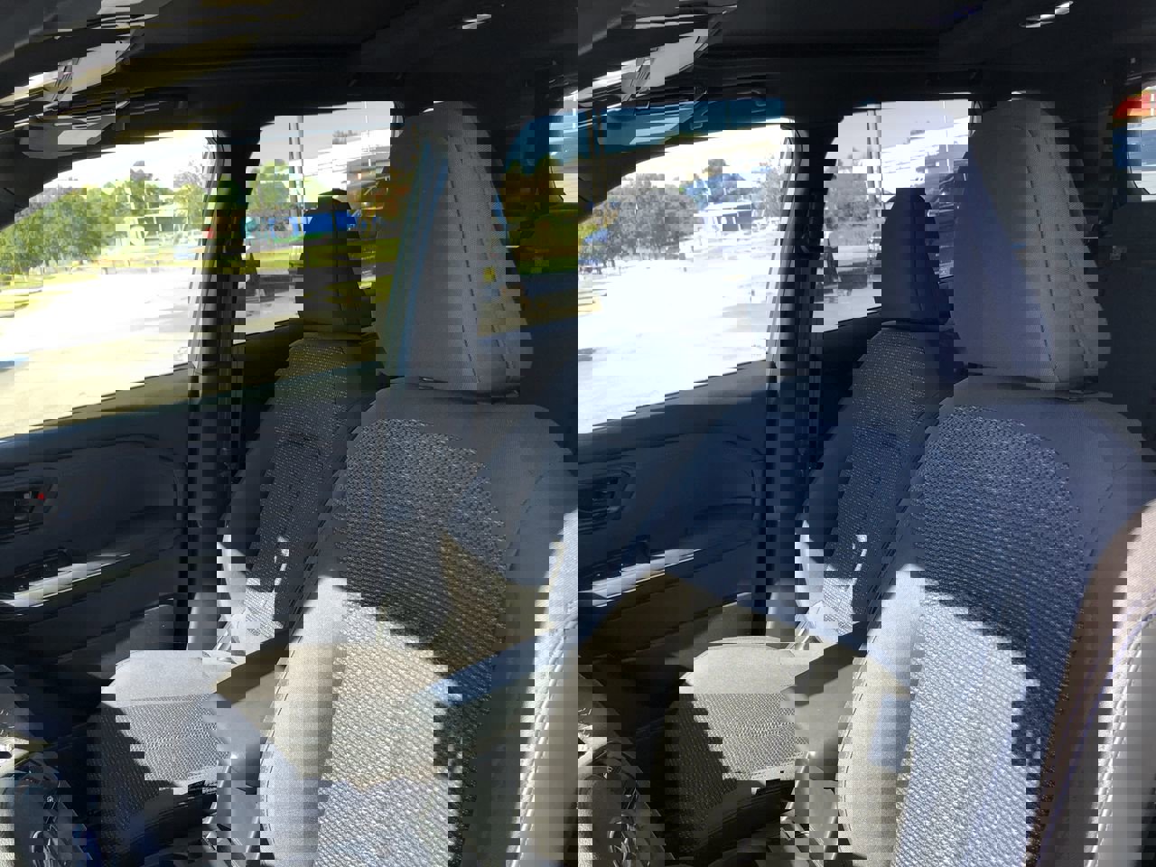 Used 2025 Subaru Forester Premium image 14