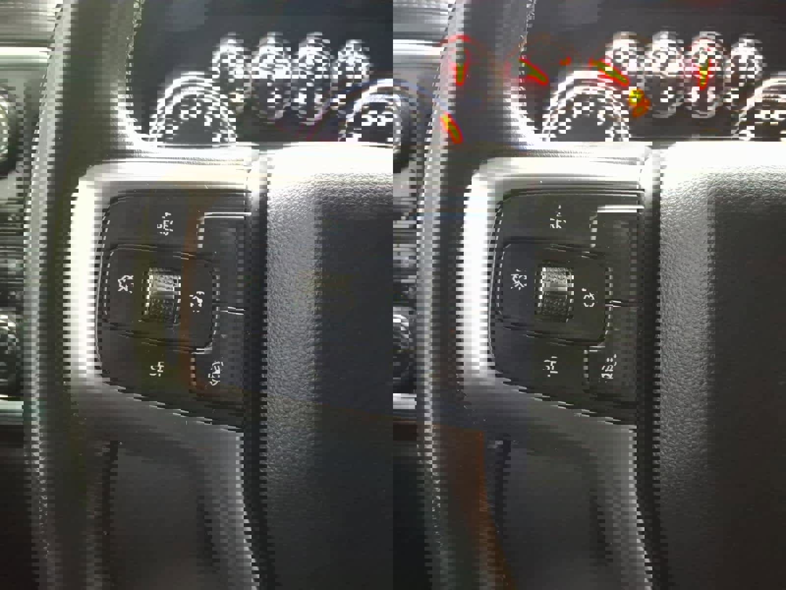 Used 2020 Chevrolet Silverado 1500 LT w/ All-Star Edition image 16