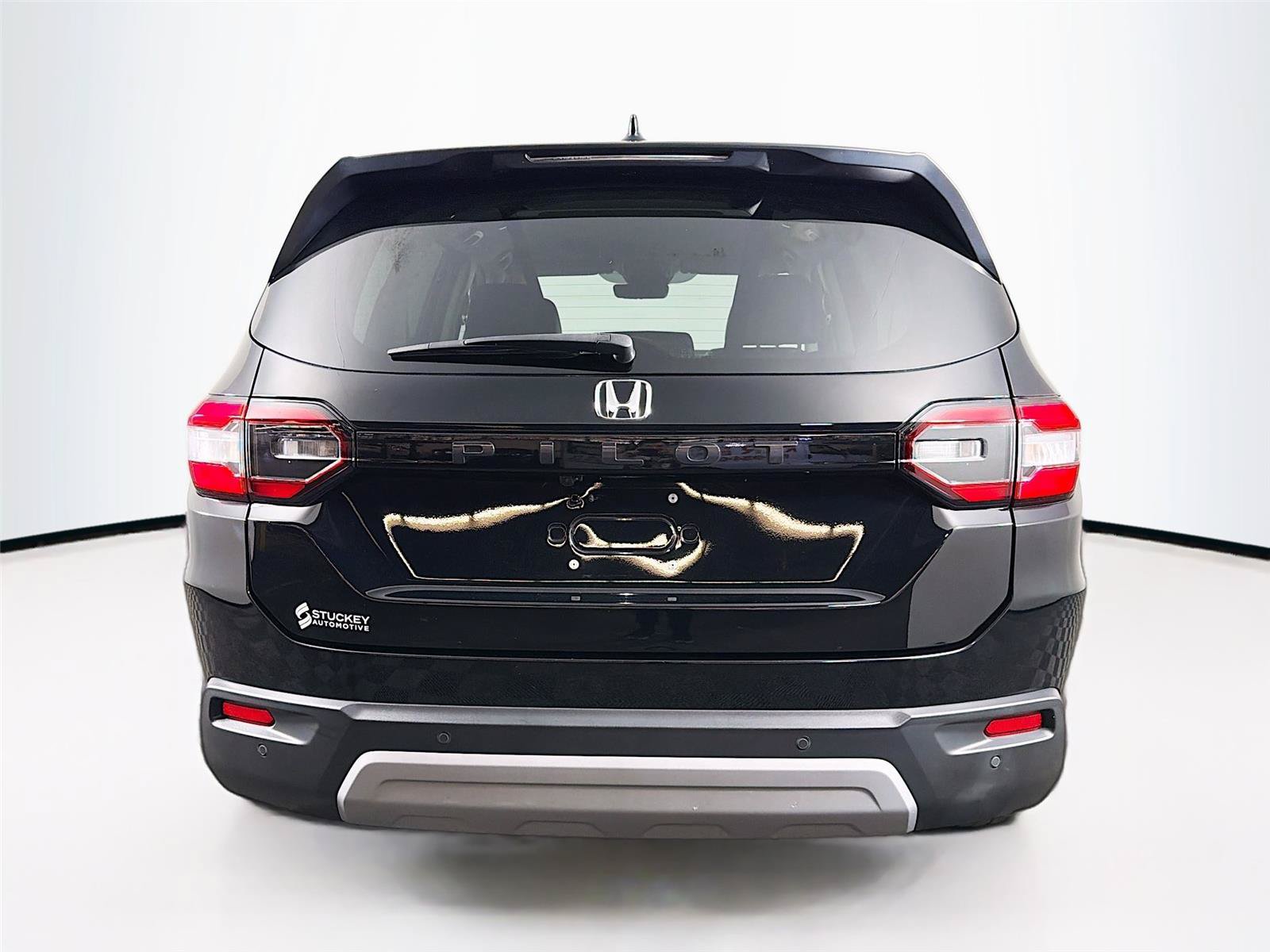 Used 2023 Honda Pilot EX-L image 10