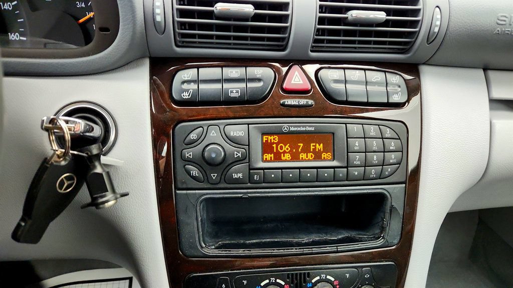 Used 2003 Mercedes-Benz C 240 Sedan image 18
